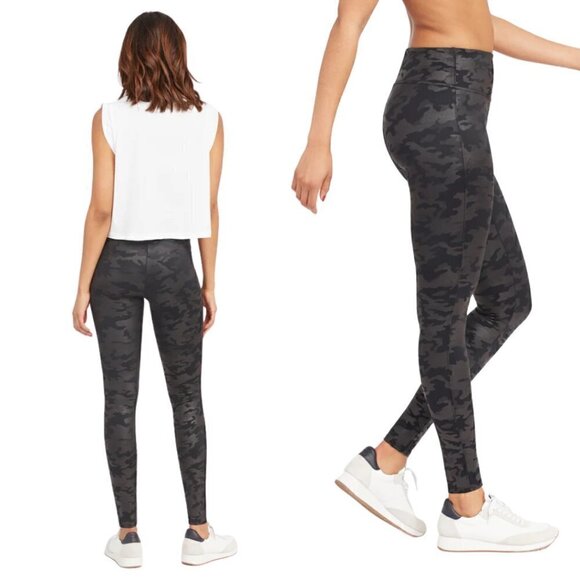 FLASH SALE! 🏷 SPANX Faux Leather Camo Leggings, Matte Black XS - Stretch, Tight - Picture 1 of 11